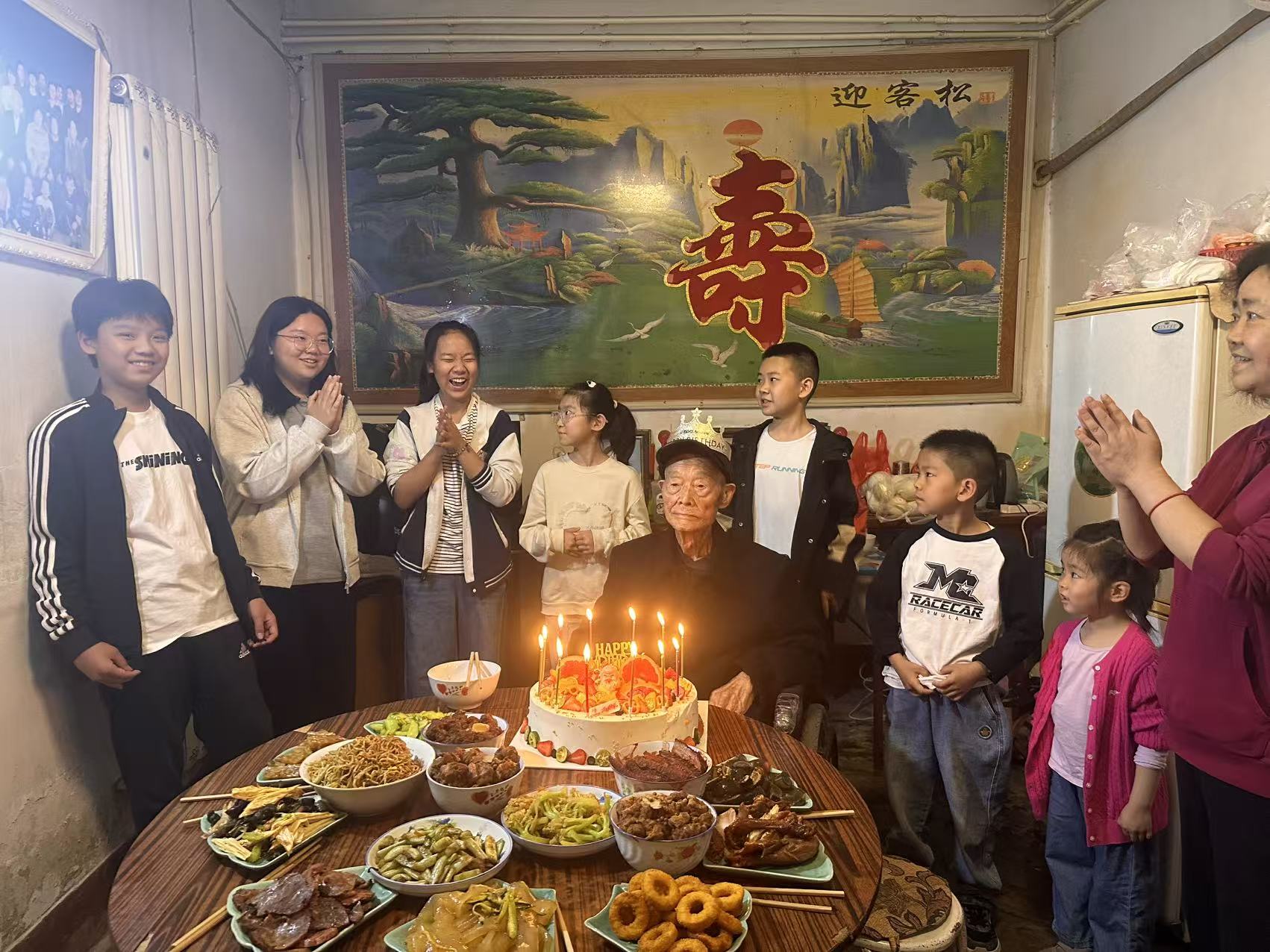 外公九十七岁寿辰合影